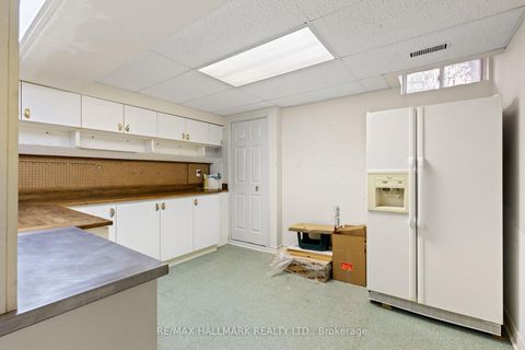 Photo 34 at 39 Fairmont Avenue, Maple, Vaughan