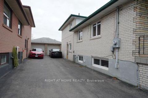 Photo 1 at 73 Buckland Road, Jane Heights, Toronto