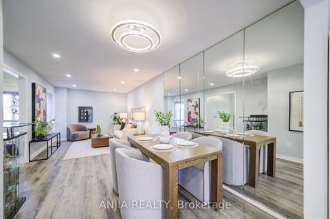 Photo 10 at 83 McClintock Crescent, Lakeview Estates, Vaughan