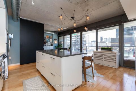 Photo 5 at 508 - 32 Trolley Crescent, Moss Park, Toronto