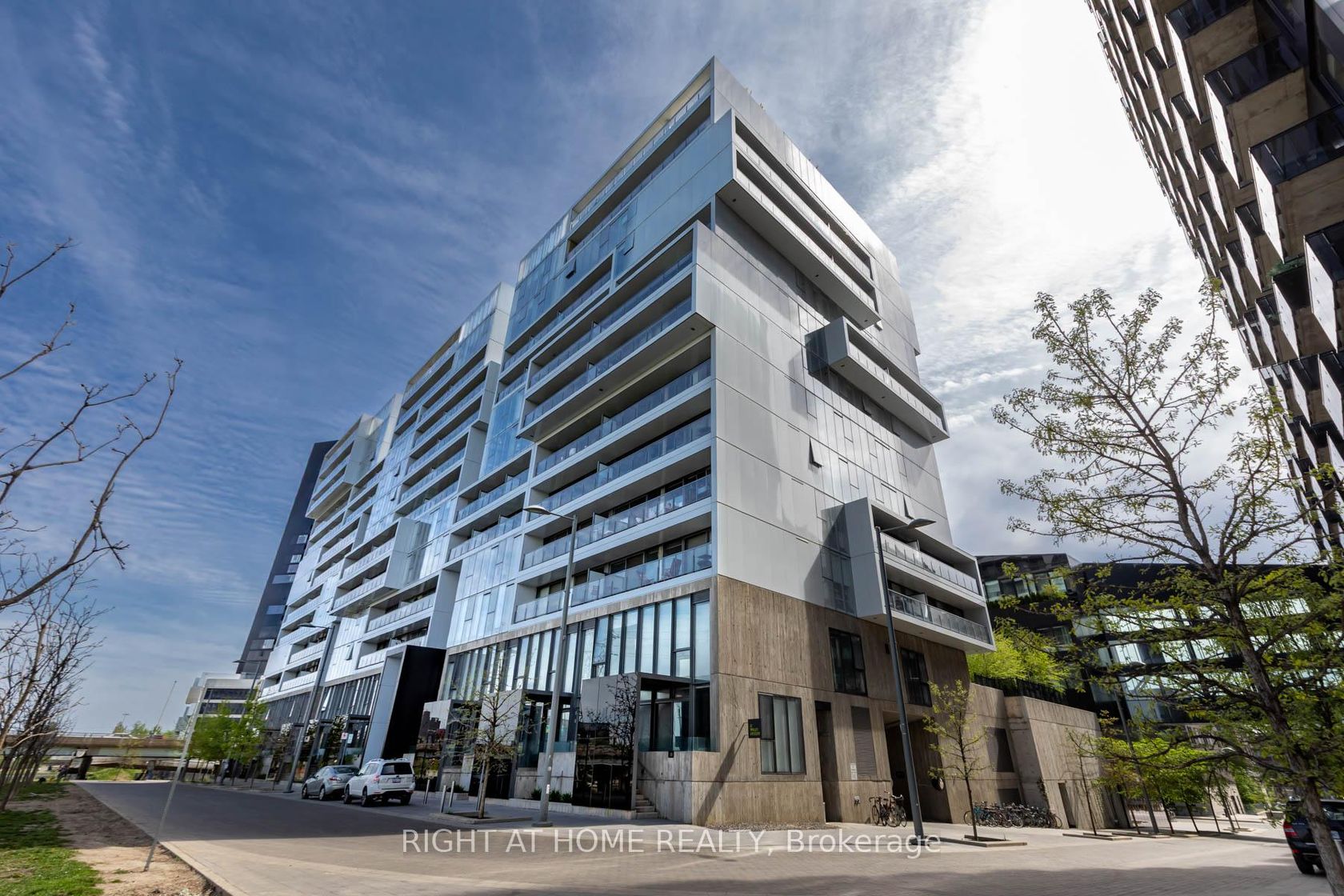 508 - 32 Trolley Crescent, Moss Park, Toronto 