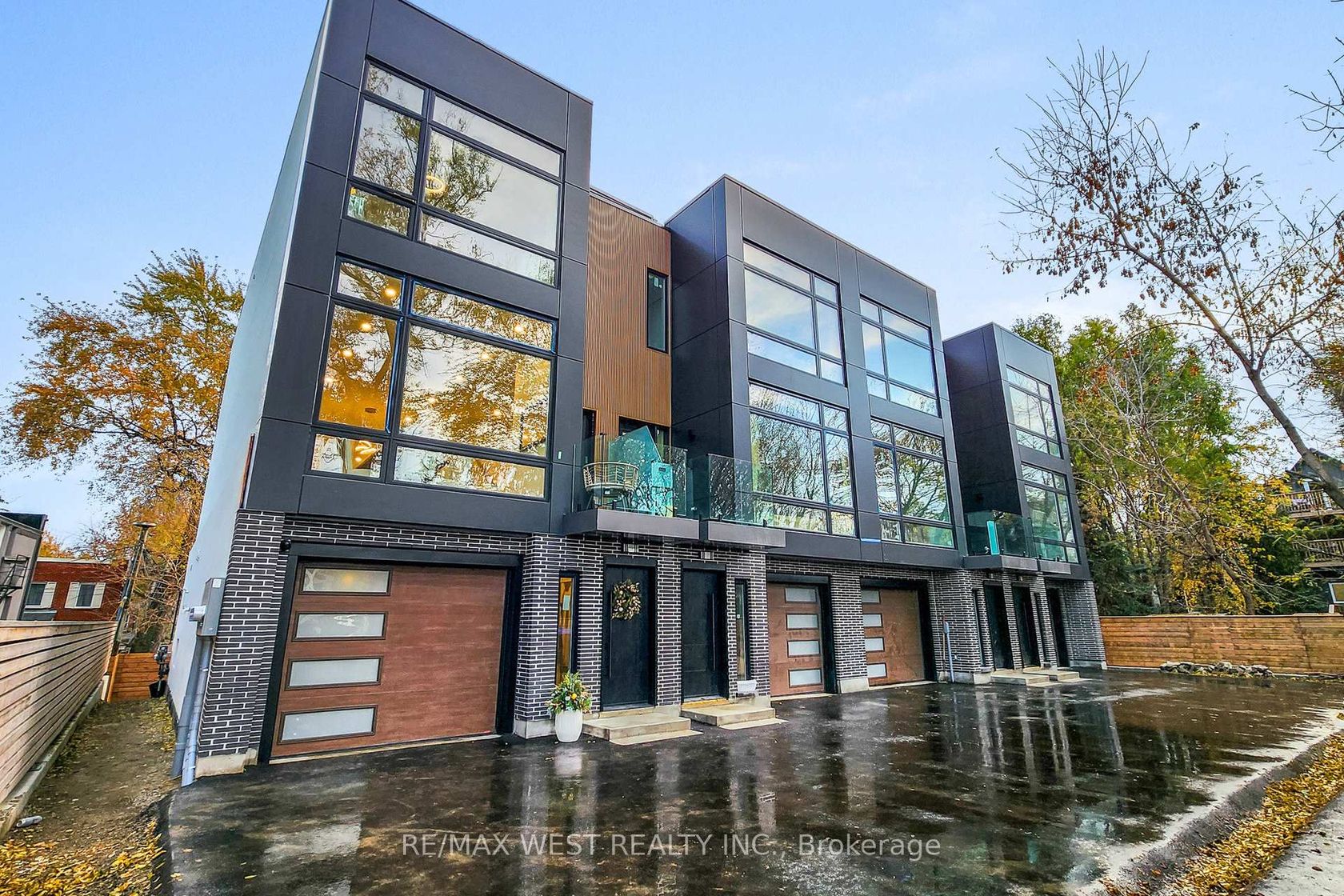 2 - 2639R Dundas Street W, Junction Area, Toronto 