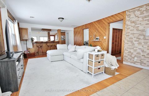 Photo 4 at 1099 Poplar Drive, Gilford, Innisfil