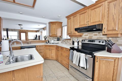 Photo 9 at 1099 Poplar Drive, Gilford, Innisfil