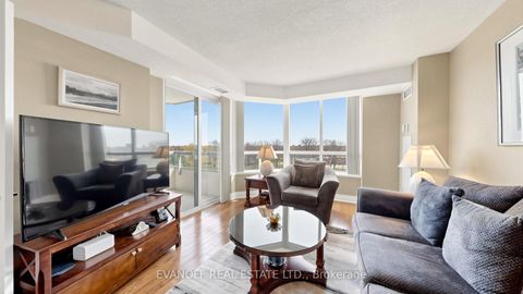 Photo 6 at 736 - 125 Omni Drive, Bendale, Toronto
