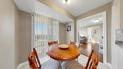Photo 15 at 736 - 125 Omni Drive, Bendale, Toronto