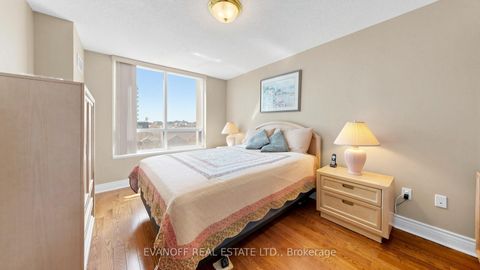 Photo 17 at 736 - 125 Omni Drive, Bendale, Toronto