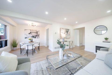 Photo 1 at 23 - 3430 Brandon Gate Drive, Malton, Mississauga