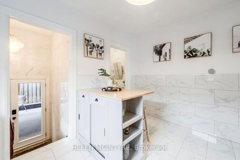 Photo 5 at 2 Birch Tree Crescent, Mount Dennis, Toronto