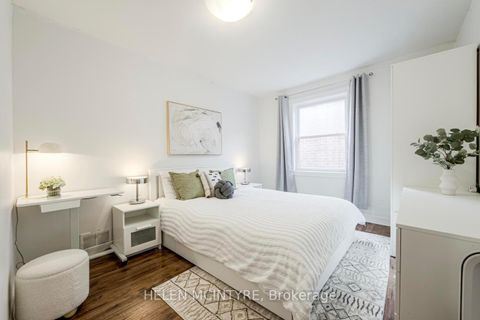 Photo 11 at 2 Birch Tree Crescent, Mount Dennis, Toronto