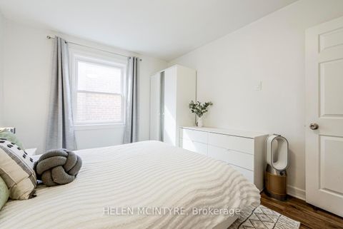Photo 12 at 2 Birch Tree Crescent, Mount Dennis, Toronto