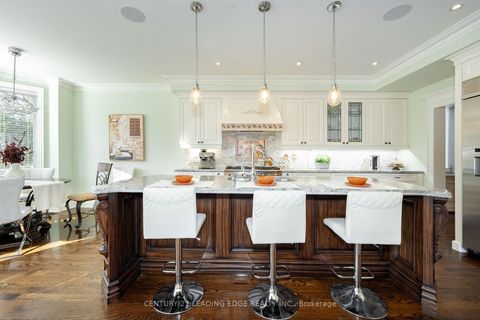 Photo 17 at 12 Gradwell Drive, Cliffcrest, Toronto
