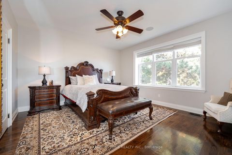 Photo 22 at 12 Gradwell Drive, Cliffcrest, Toronto
