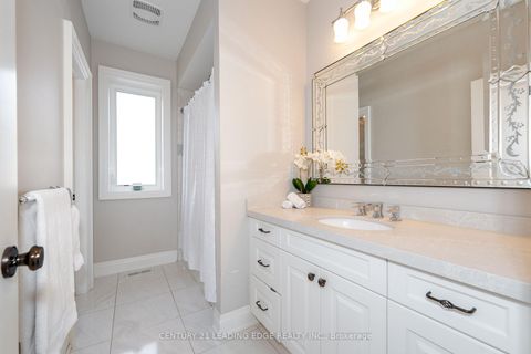 Photo 30 at 12 Gradwell Drive, Cliffcrest, Toronto