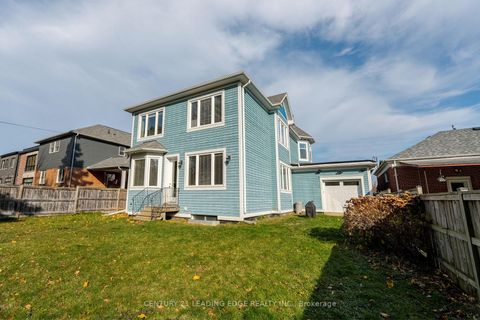 Photo 37 at 12 Gradwell Drive, Cliffcrest, Toronto