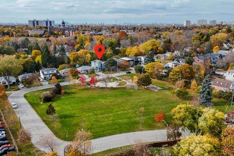 Photo 44 at 12 Gradwell Drive, Cliffcrest, Toronto