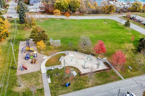Photo 45 at 12 Gradwell Drive, Cliffcrest, Toronto