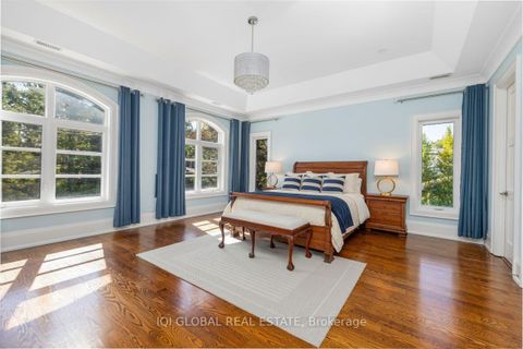 Photo 6 at 29 Alderdale Court, Don Mills, Toronto