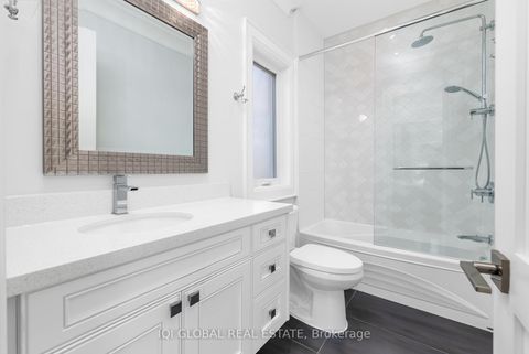 Photo 26 at 29 Alderdale Court, Don Mills, Toronto