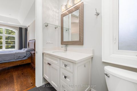 Photo 27 at 29 Alderdale Court, Don Mills, Toronto