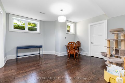 Photo 35 at 29 Alderdale Court, Don Mills, Toronto