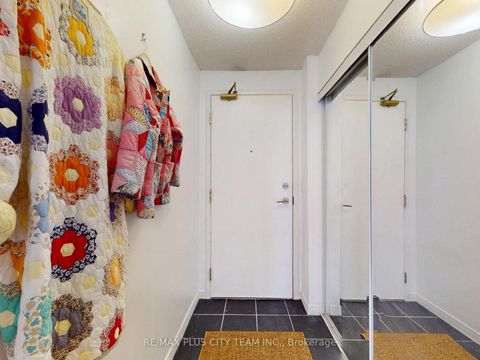 Photo 15 at 721 - 109 Front Street E, Moss Park, Toronto