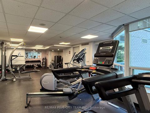 Photo 26 at 721 - 109 Front Street E, Moss Park, Toronto