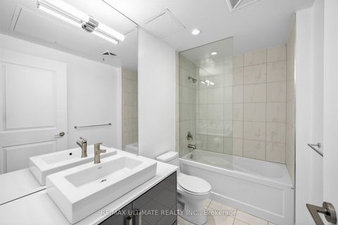 Photo 13 at 3403 - 1 The Esplanade, Waterfront Communities C8, Toronto