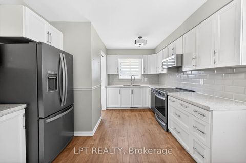 Photo 4 at 340 Fairlawn Street, McLaughlin, Oshawa