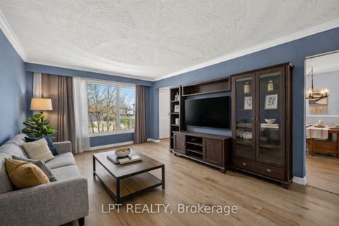 Photo 9 at 340 Fairlawn Street, McLaughlin, Oshawa