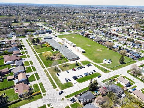 Photo 41 at 340 Fairlawn Street, McLaughlin, Oshawa