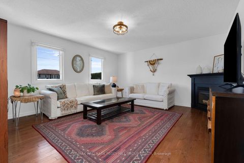 Photo 3 at 207 Clarence Street, Stayner, Clearview
