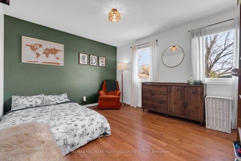 Photo 9 at 207 Clarence Street, Stayner, Clearview