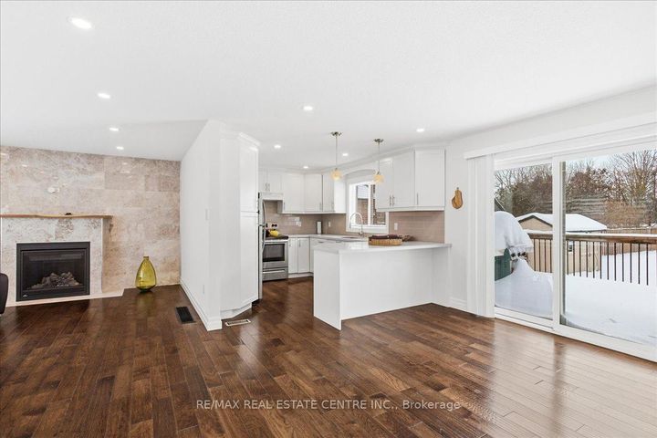 Photo 6 at 431 Second Road E, Stoney Creek, Hamilton