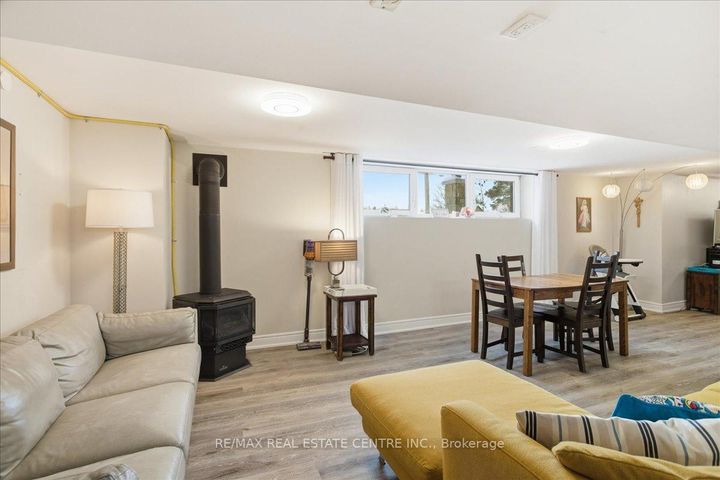 Photo 31 at 431 Second Road E, Stoney Creek, Hamilton