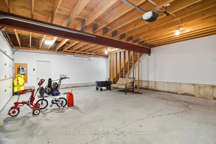 Photo 46 at 431 Second Road E, Stoney Creek, Hamilton