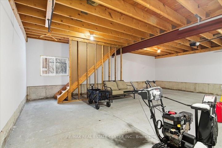 Photo 47 at 431 Second Road E, Stoney Creek, Hamilton