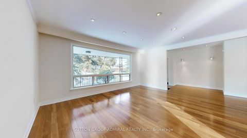 Photo 2 at 129 Crestwood Road, Yorkhill, Vaughan