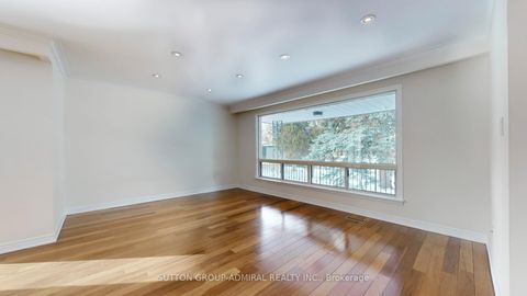 Photo 3 at 129 Crestwood Road, Yorkhill, Vaughan