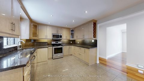 Photo 10 at 129 Crestwood Road, Yorkhill, Vaughan