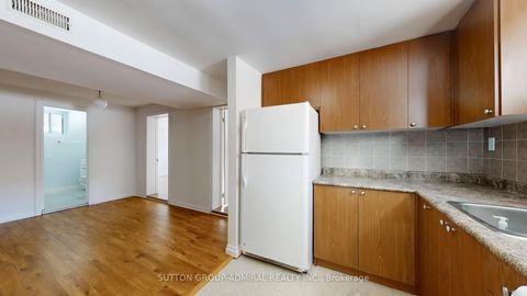 Photo 34 at 129 Crestwood Road, Yorkhill, Vaughan