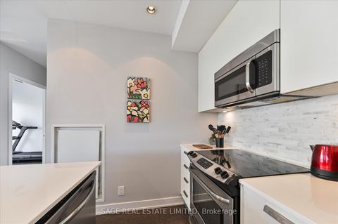 Photo 15 at 507 - 1815 Yonge Street, Mount Pleasant West, Toronto