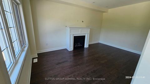 Photo 2 at 152 Hawkins Street, Sutton & Jackson's Point, Georgina