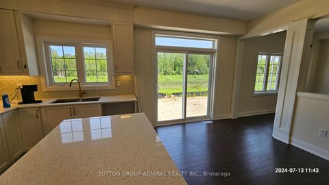 Photo 5 at 152 Hawkins Street, Sutton & Jackson's Point, Georgina