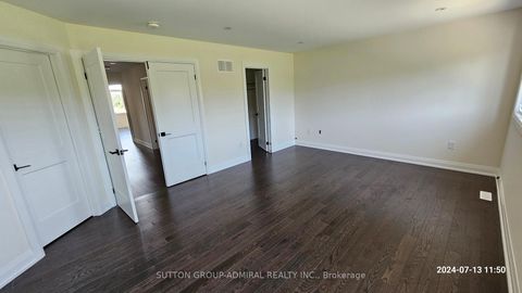Photo 17 at 152 Hawkins Street, Sutton & Jackson's Point, Georgina
