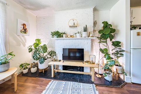 Photo 6 at 280 St Clarens Avenue, Dufferin Grove, Toronto