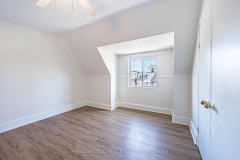 Photo 29 at 280 St Clarens Avenue, Dufferin Grove, Toronto