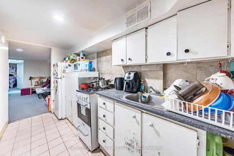 Photo 40 at 280 St Clarens Avenue, Dufferin Grove, Toronto