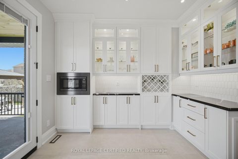 Photo 14 at 306 Avro Road, Maple, Vaughan