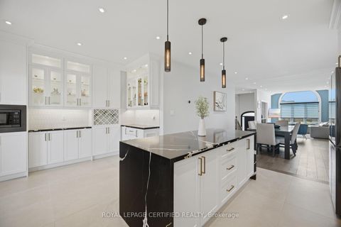 Photo 15 at 306 Avro Road, Maple, Vaughan